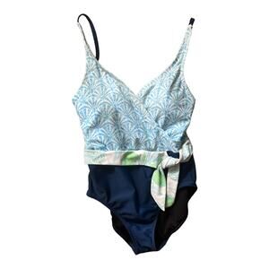 Stella Parker Collection One Piece Swimsuit Size Medium EUC